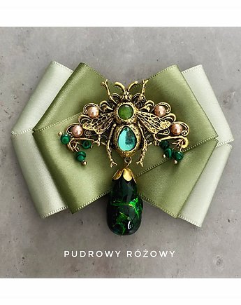 Brosza Exclusive ze szmaragdowym  owadem z kamieniem NEW, Pudrowy Różowy