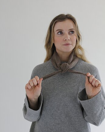 Apaszka Mokka BIRUANG 100% etycznej wełny merino RWS, KOPYTO