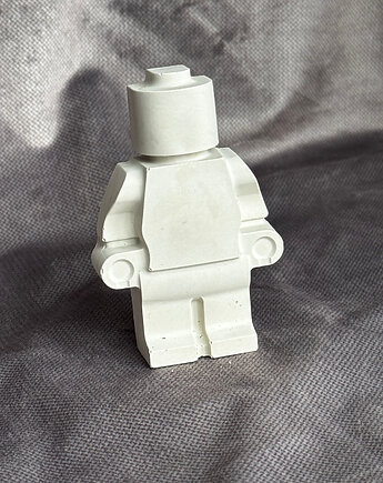 Gipsowa figurka ludka, Mrs Betoniara