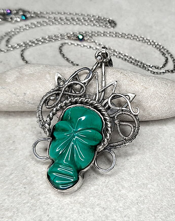 Totem I srebrny naszyjnik z malachitem, MIECHUNKA