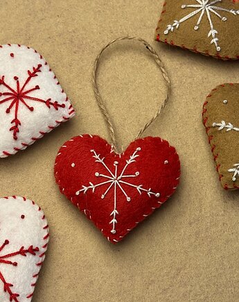 03 Zawieszka choinkowa SERCE czerwone, Śmiała Sztuka