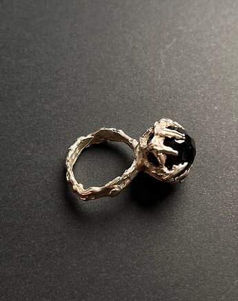 Organica Black pierścionek srebrny, meduska