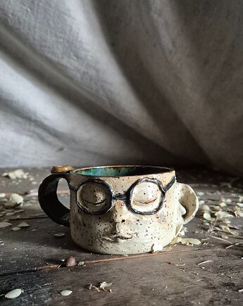 Kubek dla okularnika, kubek dla mola książkowego, kubek z okularami, Fiona Ceramics