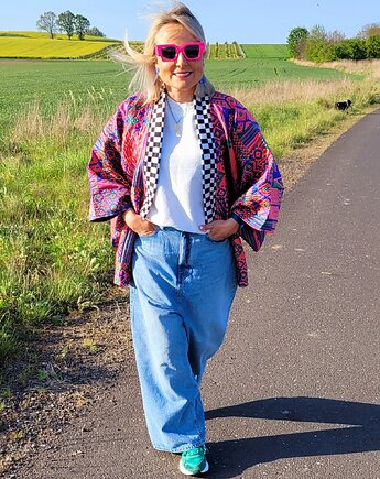 Żakardowe kimono, Glucka