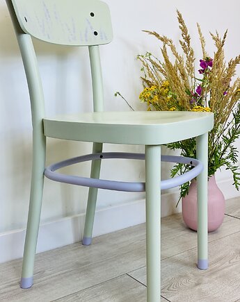 Komplet krzeseł Ikea Idolf po renowacji, Meble na Tapecie