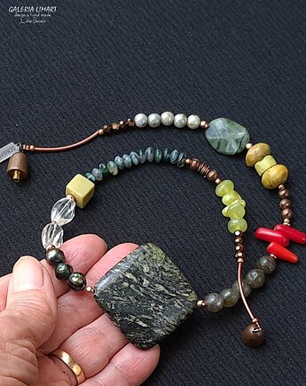 Naszyjnik ze specjalnie dobranych minerałów w niewykłej kolorystyce handmade, Galeria Limart