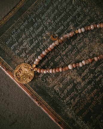 Naszyjnik z młotkowaną monetą, MAYBEJWLR