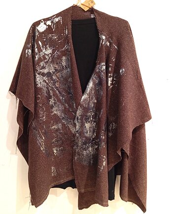 Poncho Szal Nov. Cape, ODIO TEES