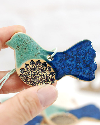 Turkusowe ptaszki w locie - ceramiczne ozdoby wiszące, 10FingersArt