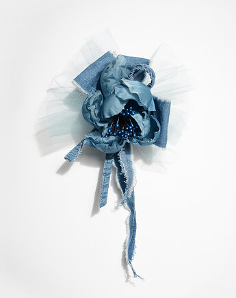 Broszka w kolorze jeansowego błękitu, Kasia Rodak Design