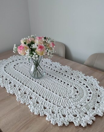 Bieżnik szydełkowy ze sznurka bawełnianego owalny 50cmx95cm, MISZ MASZ Dorota Tyszko