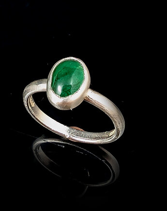 Pierścionek subtelny szmaragd, Pracownia Neores