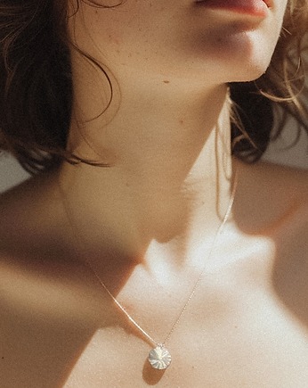 Naszyjnik Medalion  Cielesność, Vander jewelry