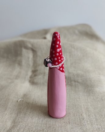 Malinowy stożek na pierścionki, AURA magicalthings