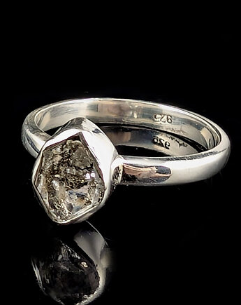 Pierścionek subtelny herkimer, Pracownia Neores