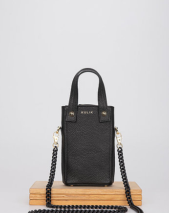 Mała torebka Phone Bag czarna lekko matowa z łańcuszkiem, ZAMIŁOWANIA - Oryginalny prezent