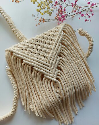 Masełkowa makramowa torebka boho z frędzelkami, Passatempo handmade