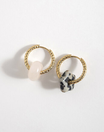 Złote kolczyki koła z zawieszkami, ech studio