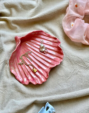 Ceramiczna muszla na biżuterię Róż, Makatka Polka Ceramiczna