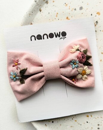 Kokarda z haftem Róż, nanowoshop