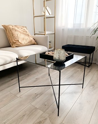 LUNA - Stolik kawowy, Papierówka Simple form of furniture