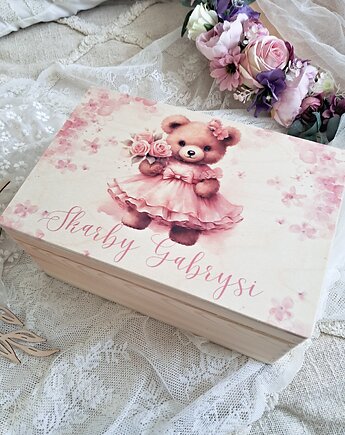KUFEREK MISIA Z KWIATAMI z imieniem, prezent na roczek, chrzest, urodziny, LOO LOO DREAM