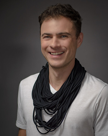 Naszyjnik dzianinowy - czarny (unisex), milita nikonorov