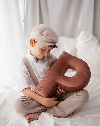 Poduszka dekoracyjna litera, literka, inicjały z imieniem - kolor do wyboru, Mama Otula