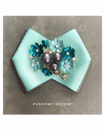 Brosza  Kwiatkami i perłami NEW, Pudrowy Różowy