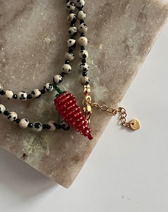 Handmade naszyjnik z jaspisem dalmatyńskim i plecioną papryką, Juicy Beads