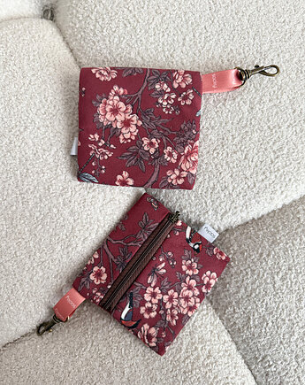 Welurowe etui na słuchawki sakura, sacky bag