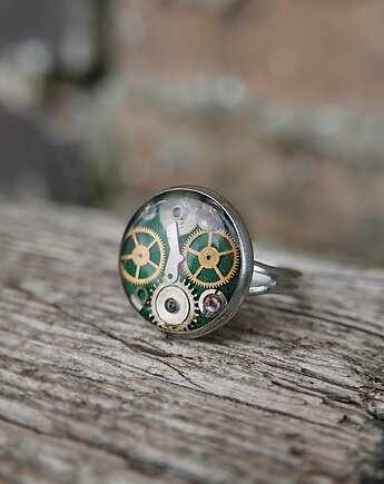 Mechaniczny pierścionek 262, Zegarynki