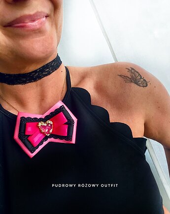 Kolekcja  LOVE Brosza z nowoczesnym  sercem ART, Pudrowy Różowy