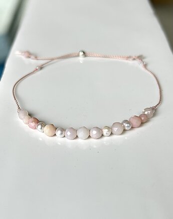 Różowa bransoletka z perłami Mademoiselle, Moui