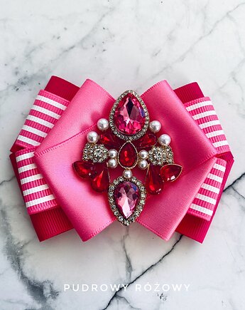Brosza z kryształami w kolorze różowym    New, Pudrowy Różowy