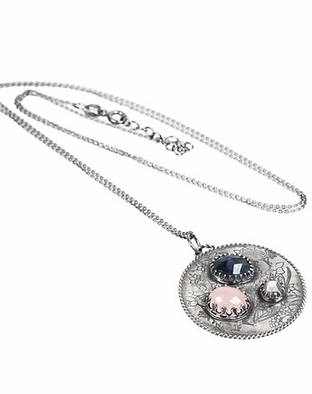 Srebrny medalion z szafirem, kwarcem różowym i kamieniem księzycowym, Blooming Stones