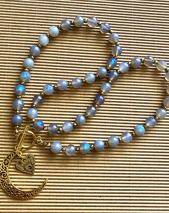 Naszyjnik z półksiężycem i sercem, Sylwia Żak