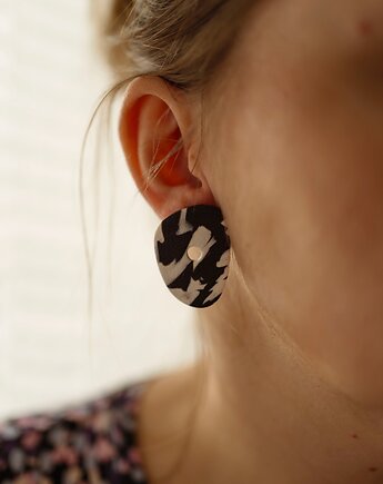 Minimalistyczne sztyfty w organicznym kształcie, Dwie Gliny