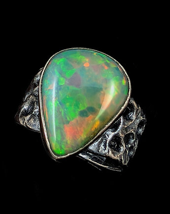 Pierścionek szlachetny opal