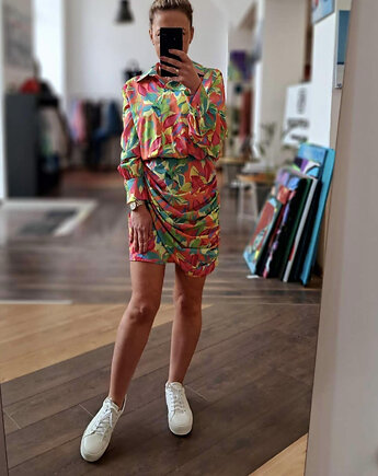 CS - Koszulowa sukienka z marszeniami JEALIFISH kolor fluo, CS