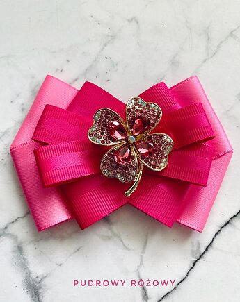 Brosza z czterolistną koniczyną z kryształków Na szczęście, Pudrowy Różowy