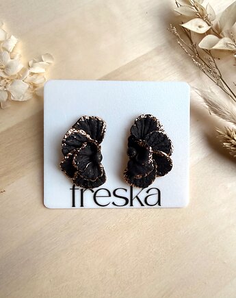 Kolczyki Półkwiaty duże - czarne ze złotymi zdobieniami, freska