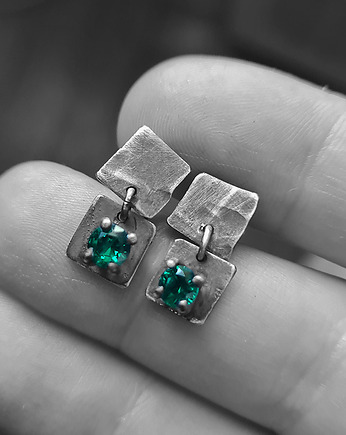 Srebro z cyrkonią - kolczyki EMERALD oksydowane, RA