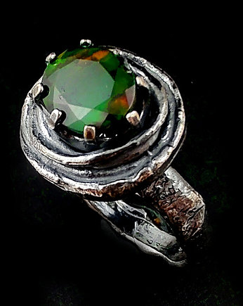 Czarny opal fasetowany, Pracownia Neores