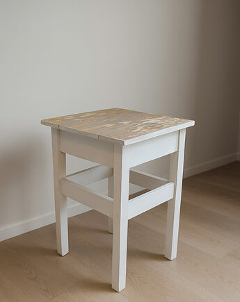 Własnoręcznie malowany handmade taboret w pastelowych kolorach art deco, Natea Studio