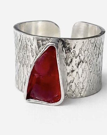 1,1cm Obrączka młotkowana ręcznie robiona ze szkłem morskim, bluewavestudio