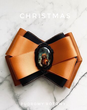 Brosza z zimowym misiem NEW, Pudrowy Różowy