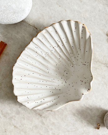 Ceramiczna muszla L - talerzyk na biżuterię, Och ceramika