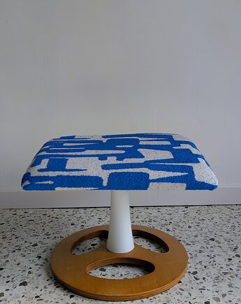 Podnóżek blue & white, Wooddude Redesign