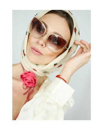 Rozowy choker z jedwabiu, Celina Parysów